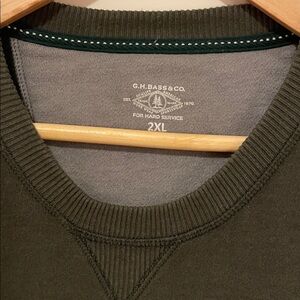 G.H. Bass & Co. Men's Olive Green Crewneck Sweater 2XL